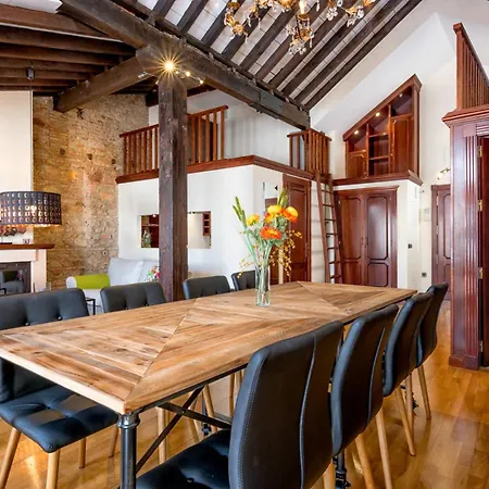 Pastor By Solaga Homes Apartment *